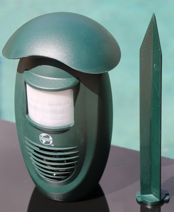 Cleanrth TSAR550 Super Advanced Ultrasonic Animal Repeller – Includes Triple Scan Technology