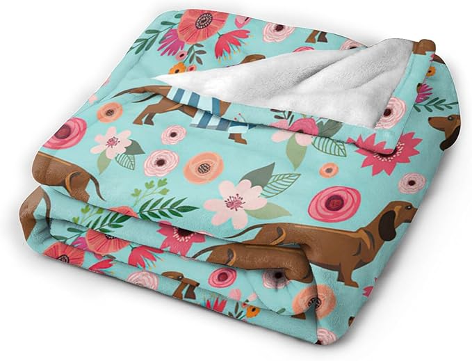 Dachshund Blanket Gifts for Dachshund Lover, Flannel Fleece Fuzzy Throw Blankets, Soft Warm Cozy Plush Weiner Dog Blanket Stuff Decoration for Women Kids Adult 50"x40"
