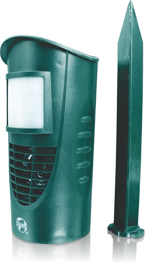 CLEANRTH TSAR520 Advanced Ultrasonic Animal Repeller – Triple Scan Technology for Powerful Deterrence of Raccoons, Squirrels, Dogs, Cats, Badgers, Rabbits, Deer, Coyotes, and More