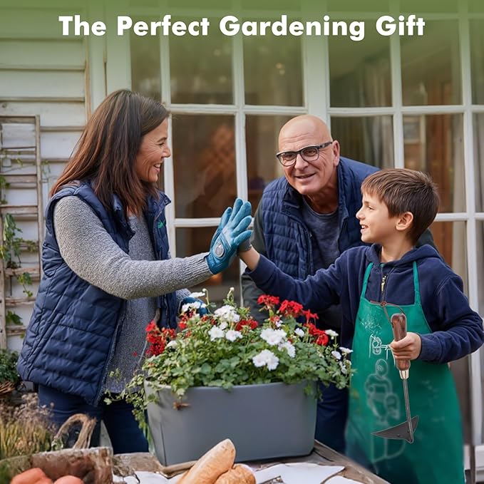 RESTMO Heavy Duty Hoe Garden Tool, Suitable for use on Hard Soil, Thickened Garden Hoe for Weeding, Digging Trenches, Planting Vegetables, and Loosening Soil