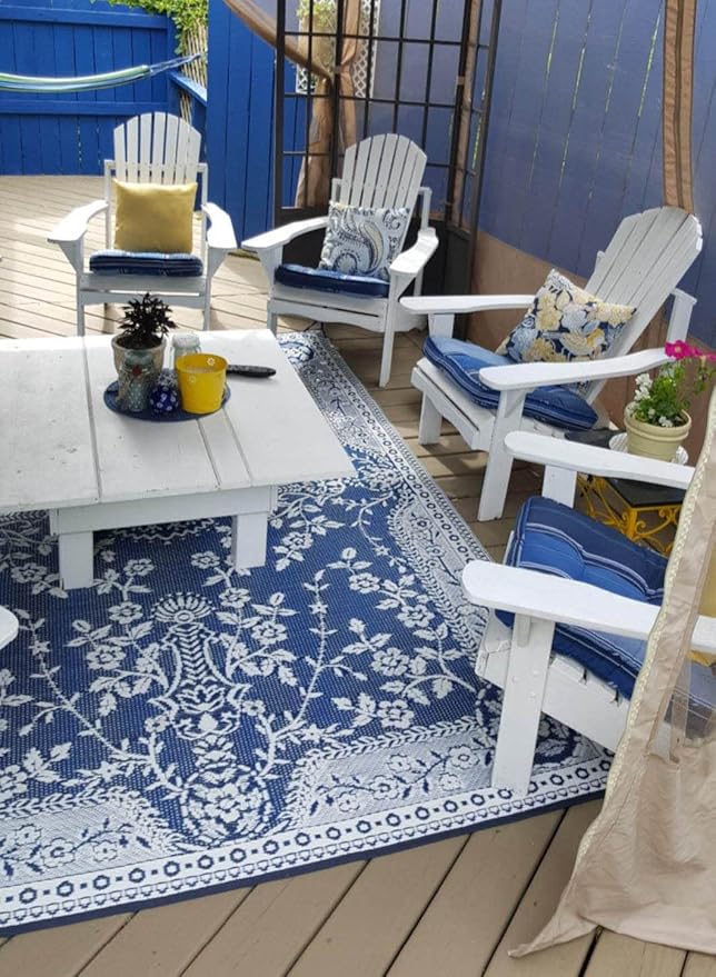 Mad Mats Traditional Outdoor Rug, Reversible Plastic Mat (5' x 8', Oriental Garland - Blue/White)