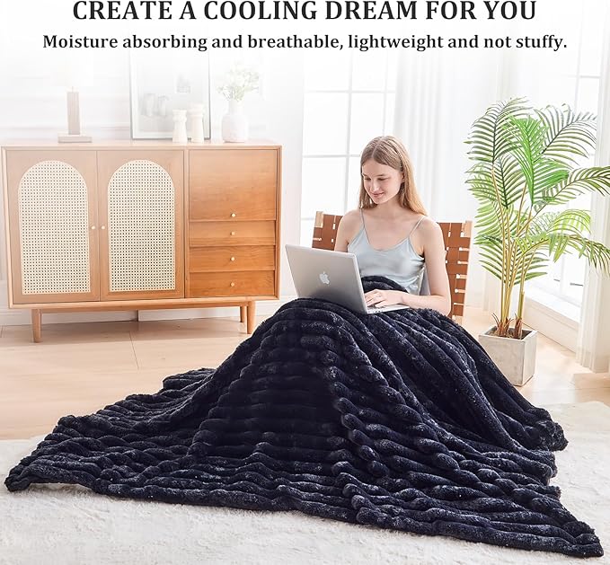 Faux Fur Throw Blanket for Couch, 1000 GSM Cozy Fuzzy Fluffy Soft Plush Thick Bubble Sherpa Blanket for Sofa Bedroom Living Room, Mothers Day Birthday Gifts for Women Home Decor
