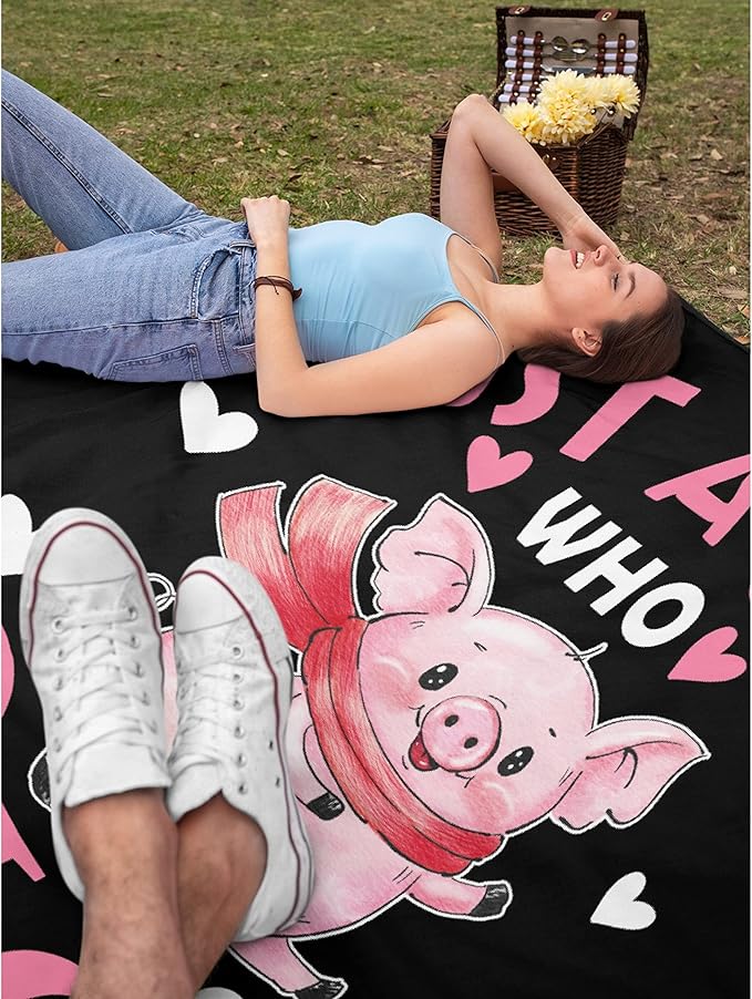 Pig Blanket Just Girl Loves Pigs Soft Blankets and Throws Flannel Cozy Lightweight Quilt Gift Perfect for Bed Sofa Couch-50 x40 Small for Kids