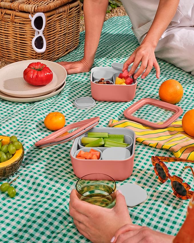 Caraway Glass Food Storage - 4.4 Cup Glass Container - Ceramic Coated Food Container - Non Toxic, Non Stick Lunch Box Container with Lids - Dishwasher, Oven, & Microwave Safe - Perracotta