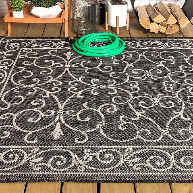 JONATHAN Y Vintage Filigree Indoor Outdoor Area Rug 5X8 Black/Gray, Charleston Textured Weave for Backyard, Patio, Porch, Easy-Cleaning, High Traffic, Pet-Friendly, Non-Shedding (SMB106G-5)
