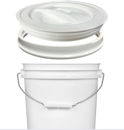 House Naturals 2 Gallon Food Grade Plastic Bucket Purple with Screw on Lid Made in USA (Pack of 5)