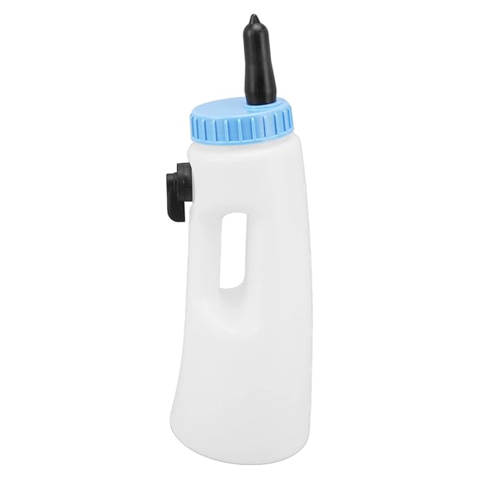 Vertical Calf Feeding Bottle with Handle Farm Goat Bottles Sheep Feeder Strong Sealing Pe Calfs Nursing for Lambs Calves Other Animals Livestock Tools 2.5l