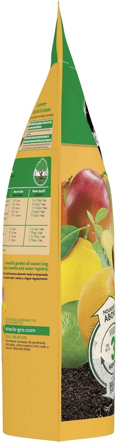 Miracle-Gro Shake 'n Feed Citrus, Avocado and Mango Plant Food 8 lbs.