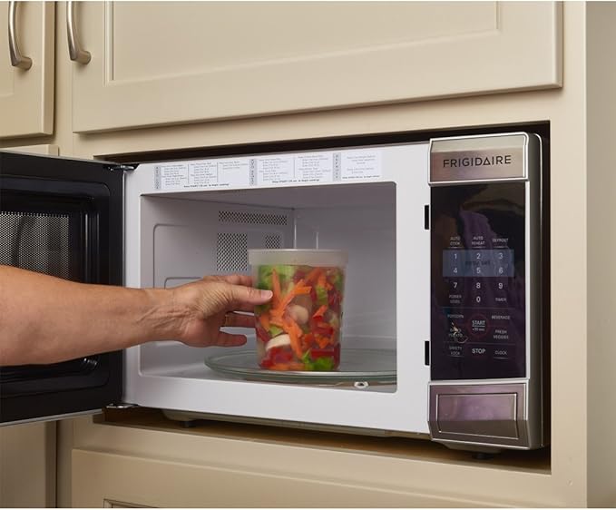 DuraHome - Deli food Storage Containers with Lids 32 oz, Quart Pack of 24 Leak-proof Freezer Safe Microwaveable Soup Storage Container - Clear Plastic Premium Quality