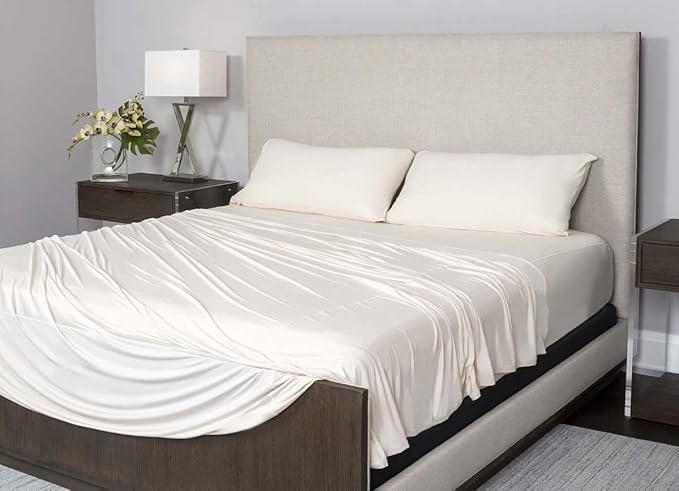 SHEEX - Active Comfort Cooling Sheets Set (Queen) Parchment - Moisture Wicking - 1 Flat Cooling Sheet, 1 Fitted Cooling Sheet, 2 Cooling Pillow Covers - Wrinkle Free - Sleep Aid