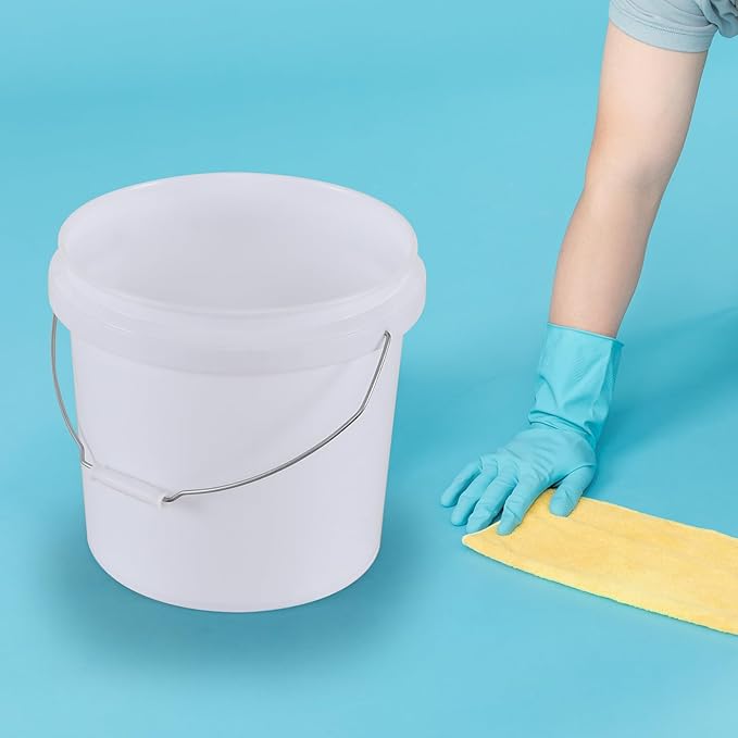 4 Gallon Plastic Food Storage Bucket with Metal Handle, Food Grade Round Pail with Lid, White, 4 Packs