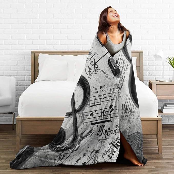 Music Note Throw Blanket Piano Notes Flannel Blankets Music Lover Fuzzy Plush Super Soft Cozy Warm Decor Gifts for Boys Girls Kids Adults Men Women 40" x 50"