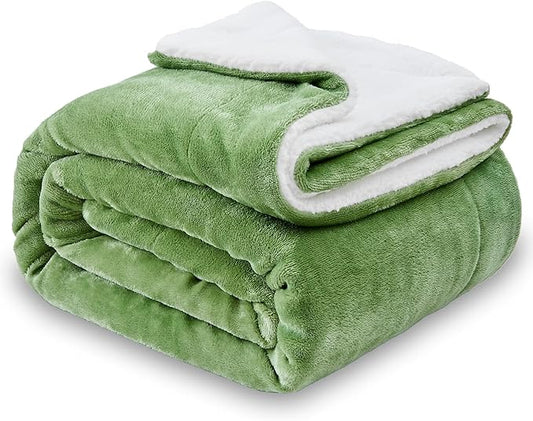 SOCHOW Sherpa Fleece Throw Blanket, Double-Sided Super Soft Luxurious Plush Blanket Twin Size, Sage Green, 60x80 inches