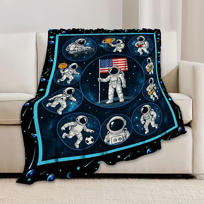 Space Blanket, Galaxy Astronaut Throw Blanket, American Flag Gifts Blankets Stuff Fleece Flannel Plush for Girls Women Lovers Adults Soft Bedding Gift for Sofa Bed Office Home Decor 40"X50"