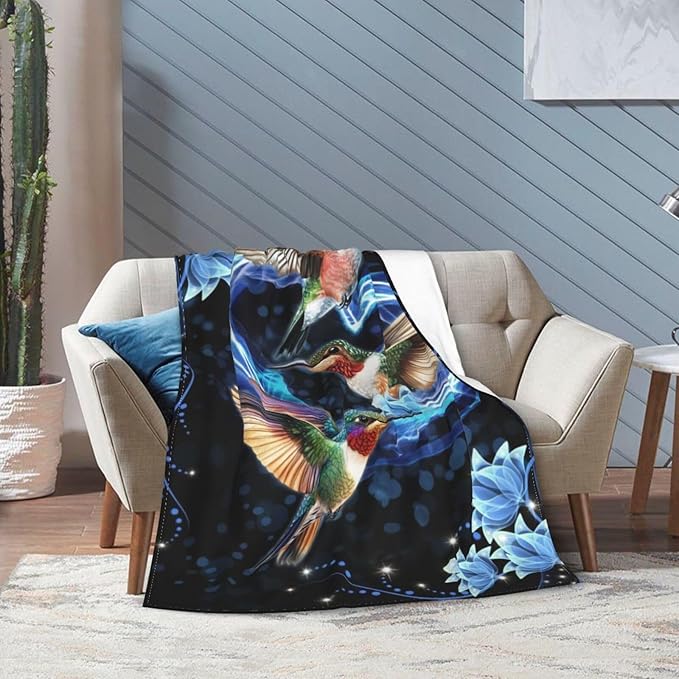 Hummingbird Blanket Super Cozy Soft Hummingbird Throw Blanket Warm Plush Fluffy Hummingbird Stuff Gifts for Women Girls Fleece Flannel Gift Blankets for Kids Adults 60"X50"