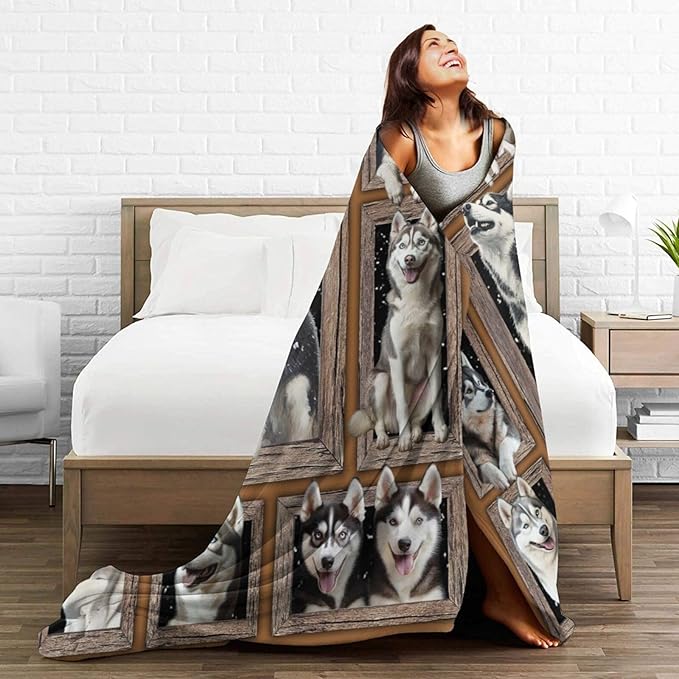 Siberian Husky Throw Blanket Funny Huskey Dogs Flannel Blankets Huskies Fuzzy Plush Super Soft Cozy Warm Decor Gifts for Boys Girls Kids Adults Men Women 40" x 50"