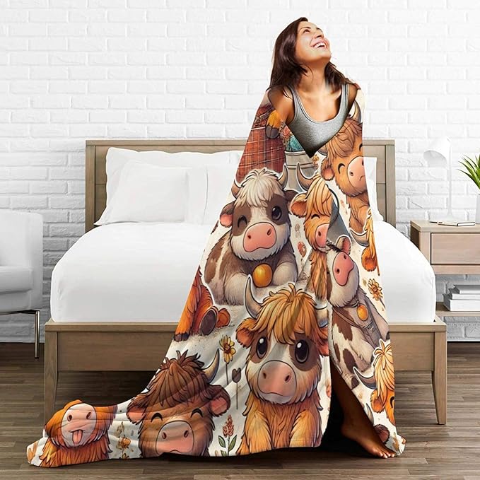 Highland Cow Blanket Soft Warm Cute Cattle Plush Throw Blanket Cozy Lightweight Animal Flannel Fleece Bedding Stuff Decor Blanket Gifts for Lover Girls Boys Kids Women Adults Bed Travel 60"x80"