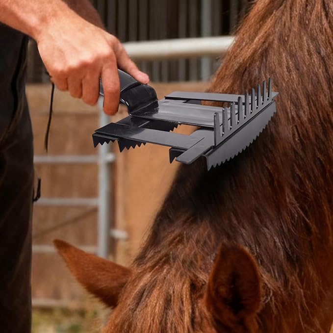 Horse Brush, Livestock Grooming Comb, Portable Equine Hair Removal Brush, Durable Handle Mane Tail Cleaning Tool, for Pet Cattle Horse Goat Sheep Stable Farm Outdoor Care Daily Use Groomer Supplies