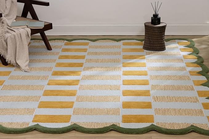 Hand-Tufted Wool Rug with Scalloped Edges, Light Blue Plaid Pattern, Cozy Soft Area Rug for Living Room, Bedroom, and Nursery, Handmade Modern Accent Rug, 4x6 Ft