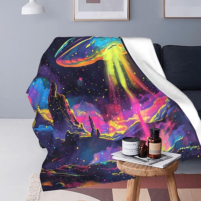 Space Blanket Gifts for Girls Boys Galaxy UFO Decor Throw Blanket Cozy Plush Flannel Fleece Warm Soft Lightweight Fuzzy Winter Blanket for Bed Sofa Couch 40"X50"