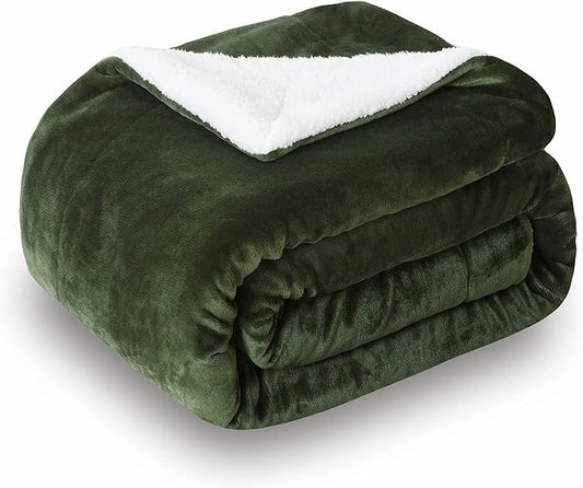 SOCHOW Sherpa Fleece Throw Blanket, Double-Sided Super Soft Luxurious Plush Blanket Twin Size 60 inchx80 inch, Olive Green
