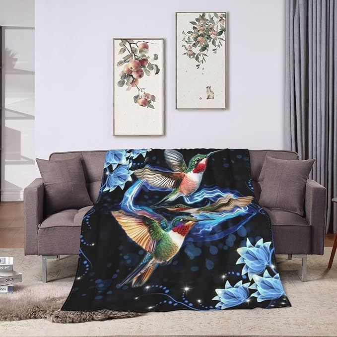 Hummingbird Blanket Super Cozy Soft Hummingbird Throw Blanket Warm Plush Fluffy Hummingbird Stuff Gifts for Women Girls Fleece Flannel Gift Blankets for Kids Adults 80"X60"