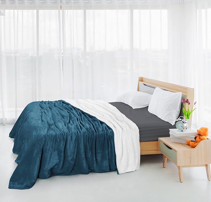 Utopia Bedding Sherpa Blanket Twin Size (Stone Blue, 90x66 Inches) - Soft Lightweight Plush Fleece Reversible Blanket for Bed, Sofa, Couch, Camping and Travel