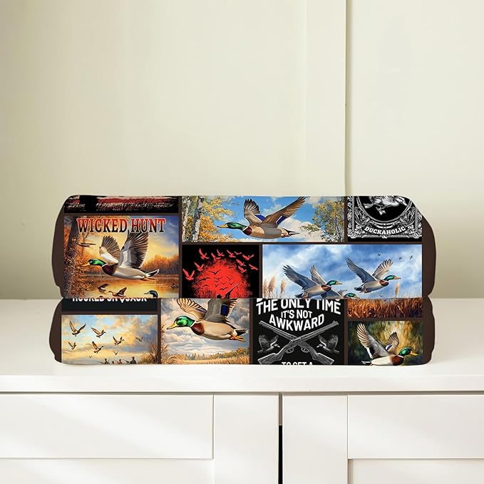 Duck Hunting Blanket, Hunting Throw Blanket, Mallard Ducks Gifts Blankets Stuff Fleece Flannel Plush for Men Boys Women Girls Lovers Adults Soft Bedding Gift for Sofa Bed Office Home Decor 80"x60"