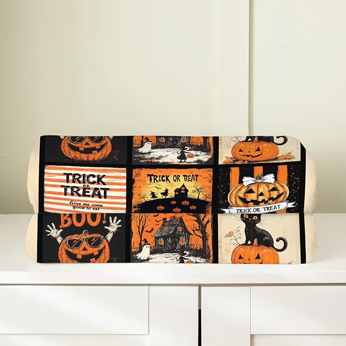 Halloween Blanket, Pumpkin Black Cat Fleece Flannel Throw Blanket, Trick or Treat Soft Lightweight Stuff Throws Gifts for Women Men Boys Girls Lovers Adults Lovers Sofa Decor 60"x50"