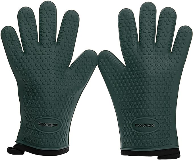 Kitchen perfection Silicone Smoker Oven Gloves -Extreme Heat Resistant BBQ Gloves -Handle Hot Food Right on Your Grill Fryer Pit|Waterproof Oven Mitts |Superior Value Set+3 Bonuses