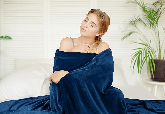 Utopia Bedding Navy 300GSM Fleece Blanket (King Size - 90x84 Inch) Luxury Soft Bed Blanket (Bulk Pack of 9)