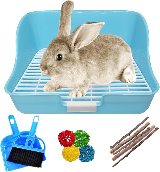 Hamiledy Small Animal Litter Box Guinea Pig Potty Training Rabbit Litterbox for Bunny Toilet Pets Plastic Rectangle Cage Bedding with Chew Toys for Guinea Pigs Chinchilla Ferret