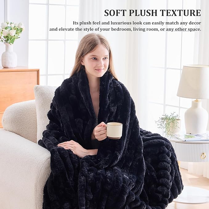 Faux Fur Throw Blanket for Couch, 1000 GSM Cozy Fuzzy Fluffy Soft Plush Thick Bubble Sherpa Blanket for Sofa Bedroom Living Room, Mothers Day Birthday Gifts for Women Home Decor