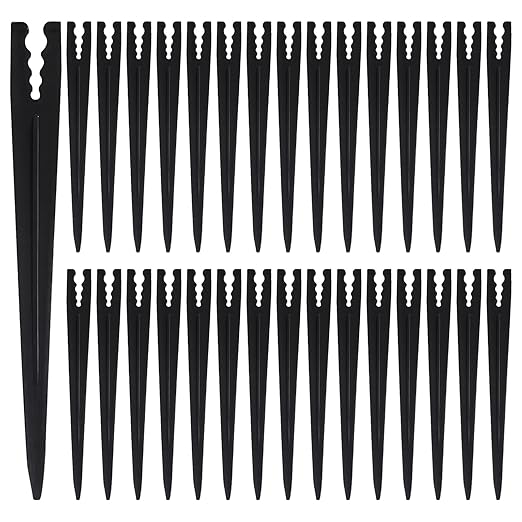 100 Pieces Drip Irrigation Support Stakes for 1/4 Inch Drip Tubing, 1/4" Tubing Hold Stakes Tool for Irrigation System Hose & Emitter Support for Vegetable Flower Beds Lawn Supplies