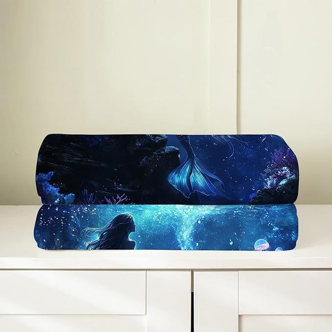 Mermaid Blanket, Blue Ocean Throw Blanket, Underwater Jellyfish Gifts Blankets Stuff Fleece Flannel Plush for Girls Women Men Boys Lovers Adults Soft Bedding Gift for Sofa Bed Office Decor 60"x50"