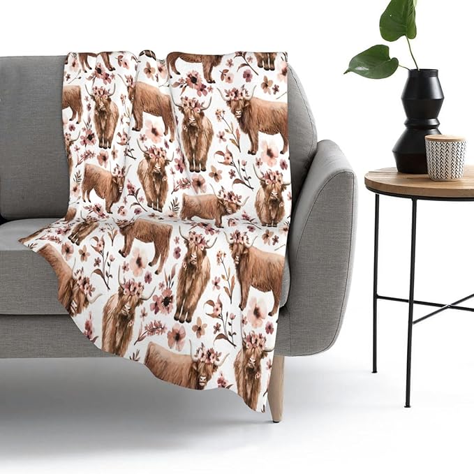 Highland Cow Blanket Super Cozy Soft Highland Cow Throw Blanket for Women Girls Warm Plush Fluffy Cow Animal Stuff Decor Lightweight Fleece Flannel Gifts Blankets for Kids Adults 50"X40"