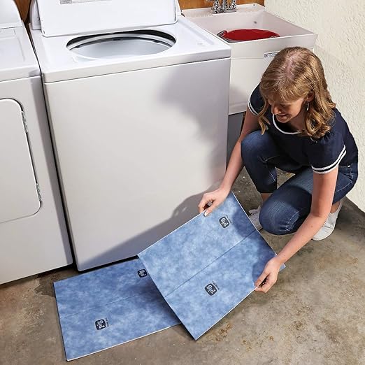 PIG Water Absorbent Mat | Reusable | 5 Pack | 15" W x 19" L | Absorbs up to 29 oz per pad | Blue and White | PM50534