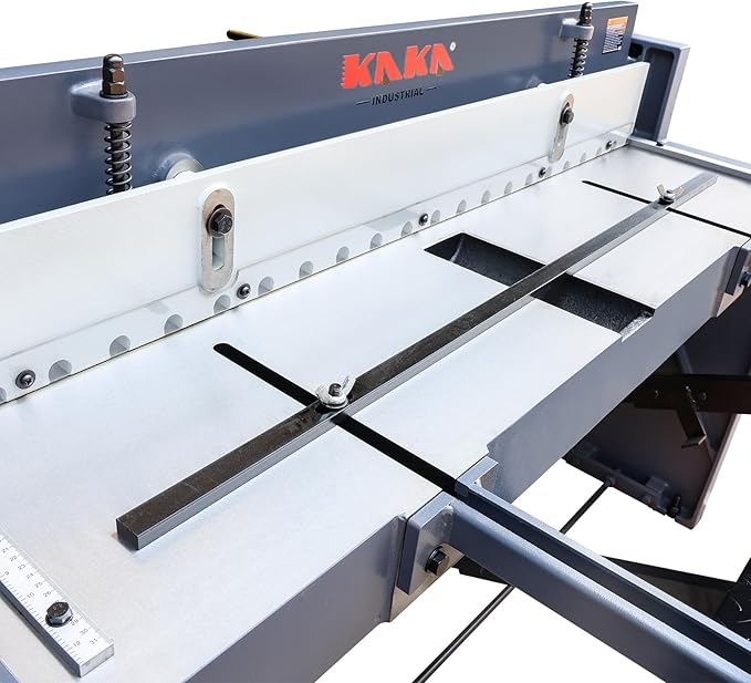 KAKA INDUSTRIAL Sheet Metal Shears Machine 52-Inch Heavy Duty Stomp Shear for Cutting 16 Gauge Steel,14-gauge Aluminum and Copper,Foot Pedal Operated Q01-5216