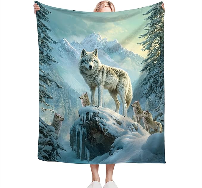 Wolf Blanket Wildlife Throw Blanket Soft Warm Cozy Fuzzy Plush Wolves Throw Blanket Gifts for Girls Women Wolf Lightweight Fleece Flannel Gift Blankets for Kids Adults 50"X60"