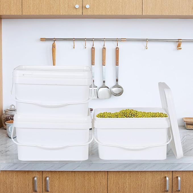 4 Packs Plastic Bucket with Airtight Lid, 3 Gallon Food Storage Bucket, White