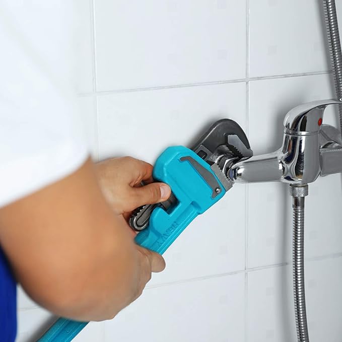 DURATECH 8-Inch Heavy Duty Pipe Wrench, Adjustable Plumbing Wrench, Malleable Cast Iron Handle, Exceed GGG standard