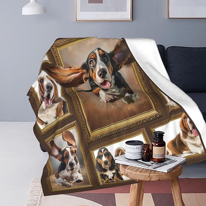 Basset Hound Throw Blanket Cute Running Basset Decor Blanket Super Cozy Plush Lightweight Soft Plush Flannel Fleece Blanket Gifts for Dog Lovers Women Men Boys Girls Kids for Sofa Bed Couch 40"X50"