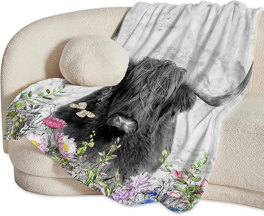 Cow Blanket for Girls Women Gifts for Cows Lovers Highland Cow and Floral Throw Blanket for Kids Adults Ultra Soft Cozy Fleece Blanket for Couch Sofa Bed 50"x60"