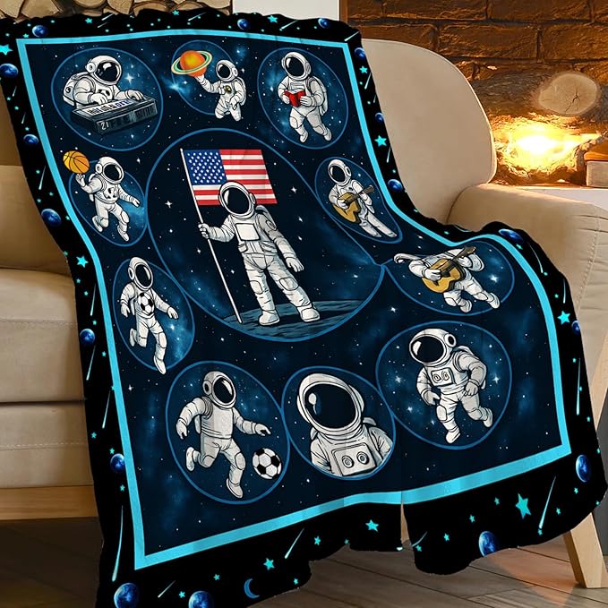 Space Blanket, Galaxy Astronaut Throw Blanket, American Flag Gifts Blankets Stuff Fleece Flannel Plush for Girls Women Lovers Adults Soft Bedding Gift for Sofa Bed Office Home Decor 40"X50"