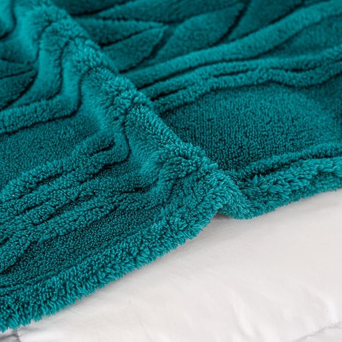 YUSOKI Sherpa Queen Size Blanket(Without Pillows)-3D Stylish Design Super Soft Blankets for Teen Girls Women Couch Bed Sofa Chair Men Boys Gift(Teal,90"x90")