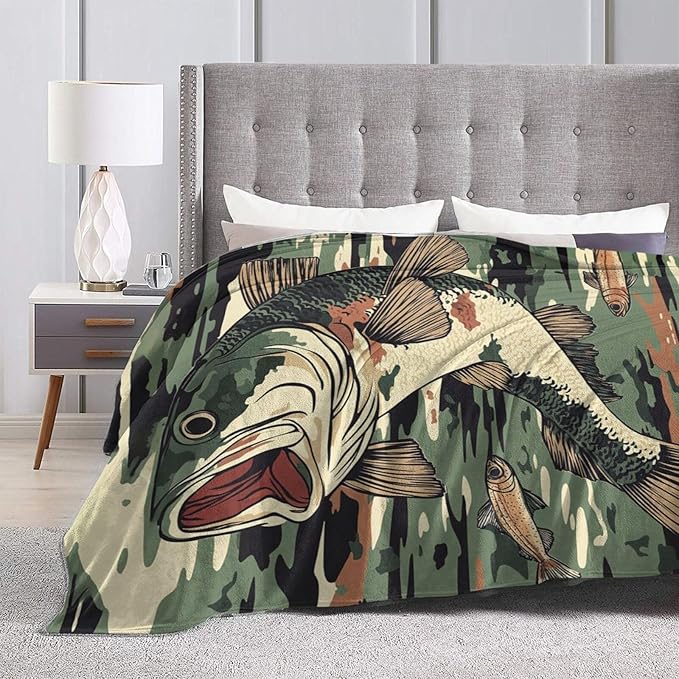 Bass Fish Blanket Fishing Throw Blanket Soft Warm Cozy Fuzzy Plush Camo Fishes Throw Blanket Gifts for Girls Women Fish Lightweight Fleece Flannel Gift Blankets for Kids Adults 40"X50"