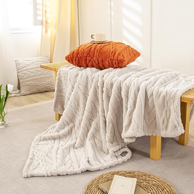 YUSOKI Sherpa Throw Blanket(Without Pillows)-3D Stylish Design Super Soft Cozy Blanket Thick Plush Fluffy Blankets for Teen Girls Women Couch Bed Sofa Chair Men Boys Gift(Linen,50"x65")