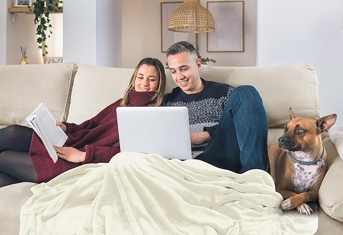 Utopia Bedding Fleece Blanket Twin Size Ivory 300GSM Luxury Anti-Static Fuzzy Soft Microfiber Bed Blanket (90x66 Inch)