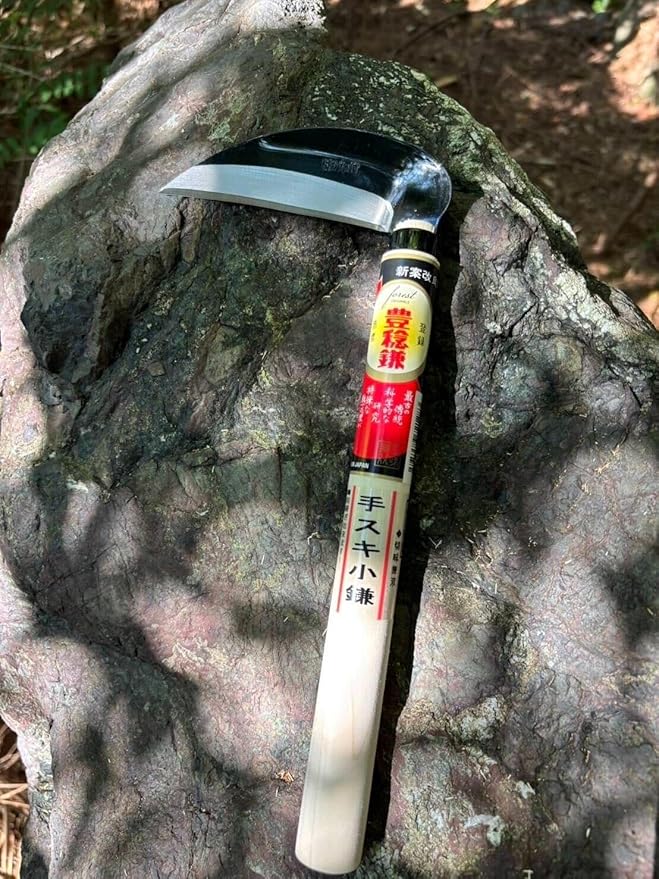 Hounen Miyawaki Japanese Weeding Sickle (Kama) – Curved Plain-Edge, Non-Twisted, Rust-Resistant Japanese Steel, Lightweight Wood Handle, Made in Japan