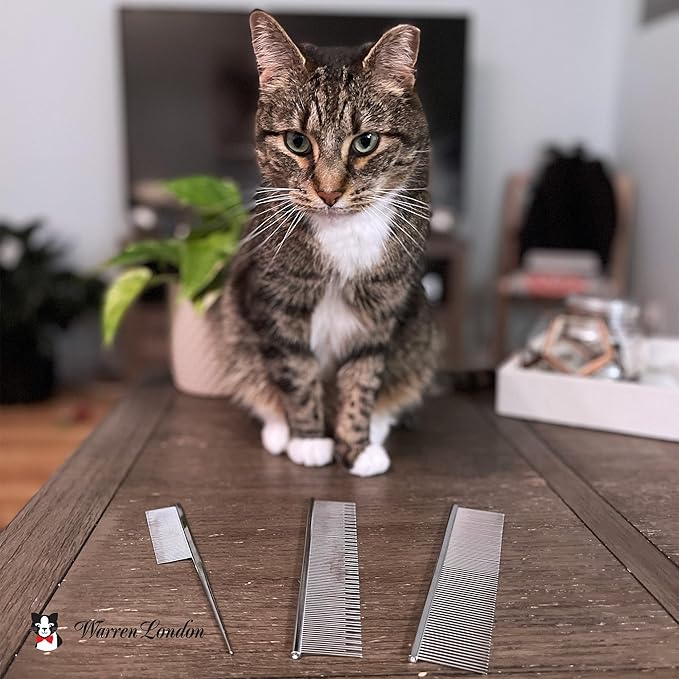 Warren London Precision Tail Comb made with Copper | 7 inches | Rounded Tips Prevent Irritation | Finishing and Fluffing Comb for Grooming Paws Face and Tail | Tear Stain Removal